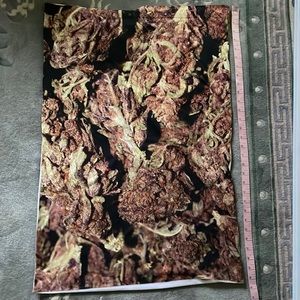 Nug pillowcase